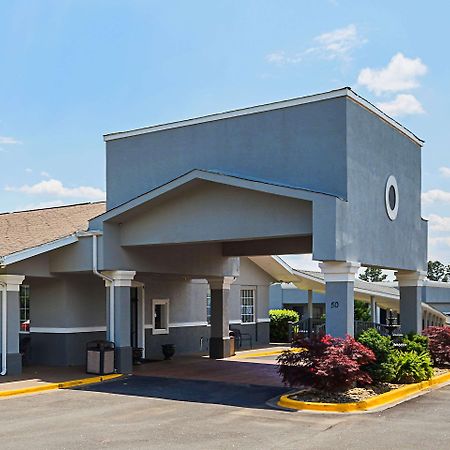 Quality Inn & Suites Greenville - Haywood Mall Экстерьер фото