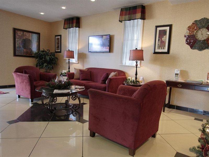 Quality Inn & Suites Greenville - Haywood Mall Экстерьер фото